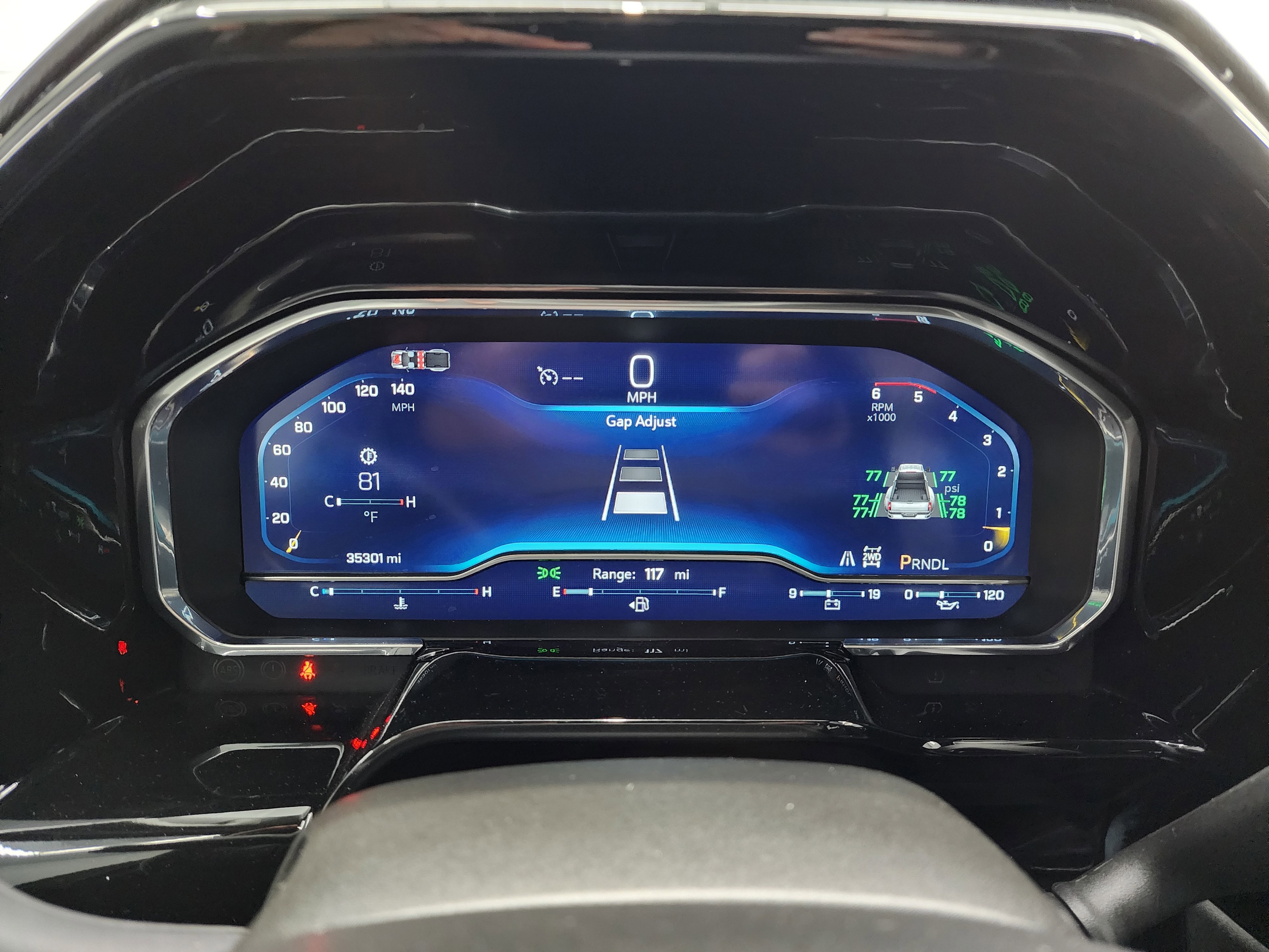 Used 2024 Chevrolet Silverado 3500 LT w/ Convenience Package image 18