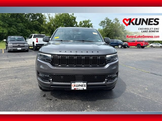 Used 2024 Jeep Wagoneer Series II AWD/4WD image 11
