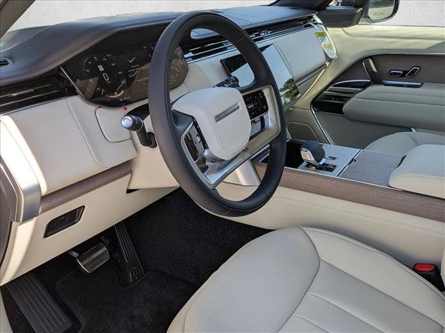 New 2026 Land Rover Range Rover SE AWD/4WD image 3
