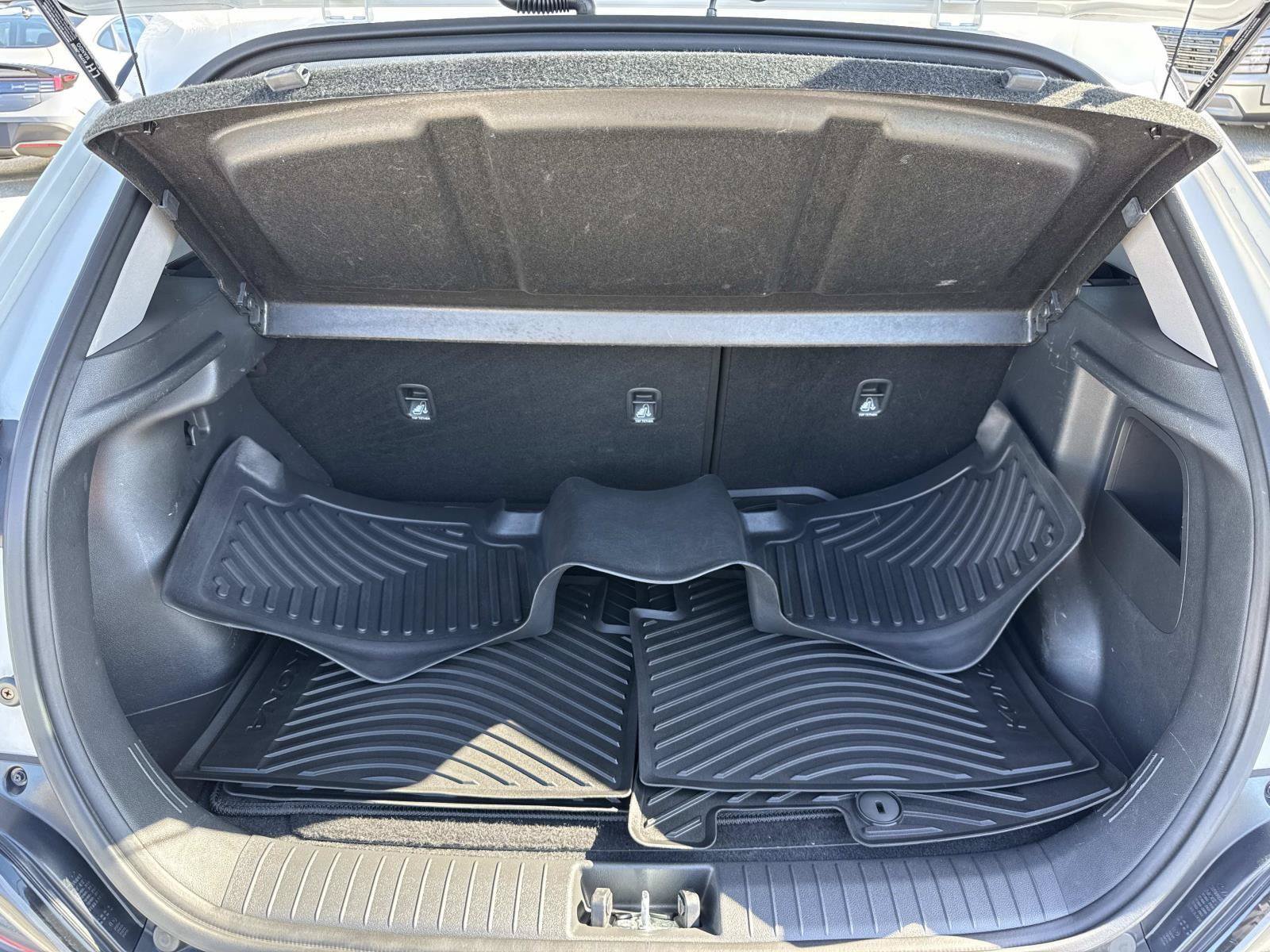 Used 2023 Hyundai Kona SEL w/ Convenience Package AWD/4WD image 22