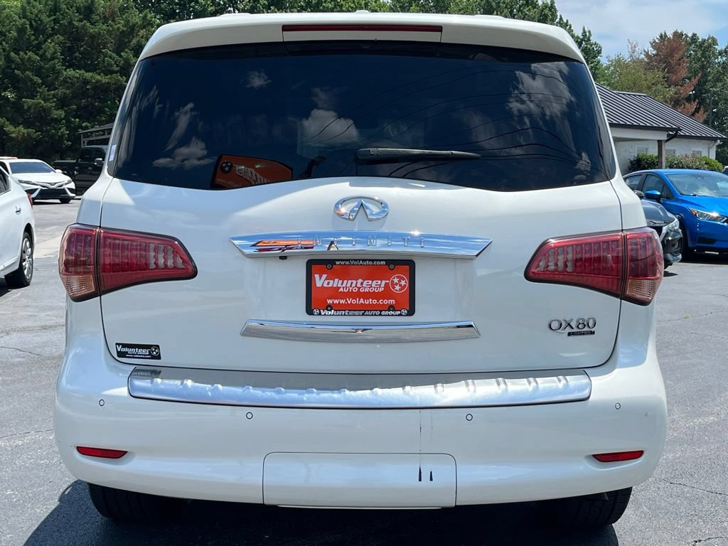 Used 2017 INFINITI QX80 4WD w/ Driver Assistance Package image 6