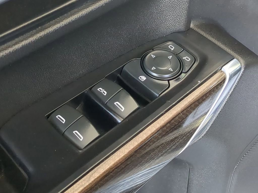 Used 2020 Chevrolet Silverado 1500 LT w/ All-Star Edition image 25