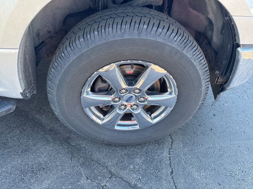 Used 2018 Ford F150 XLT w/ Equipment Group 302A Luxury image 17
