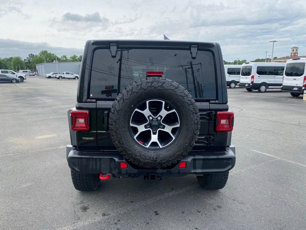 Used 2022 Jeep Wrangler Unlimited Rubicon w/ LED Lighting Group AWD/4WD image 6