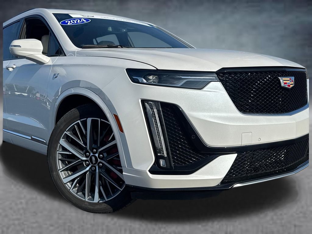 Certified 2024 Cadillac XT6 Sport w/ LPO, Floor Liner Package image 3
