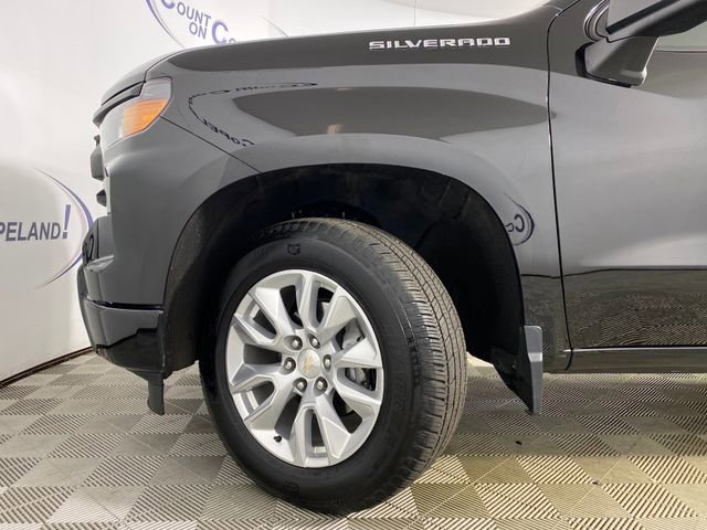 Certified 2022 Chevrolet Silverado 1500 Custom AWD/4WD image 30