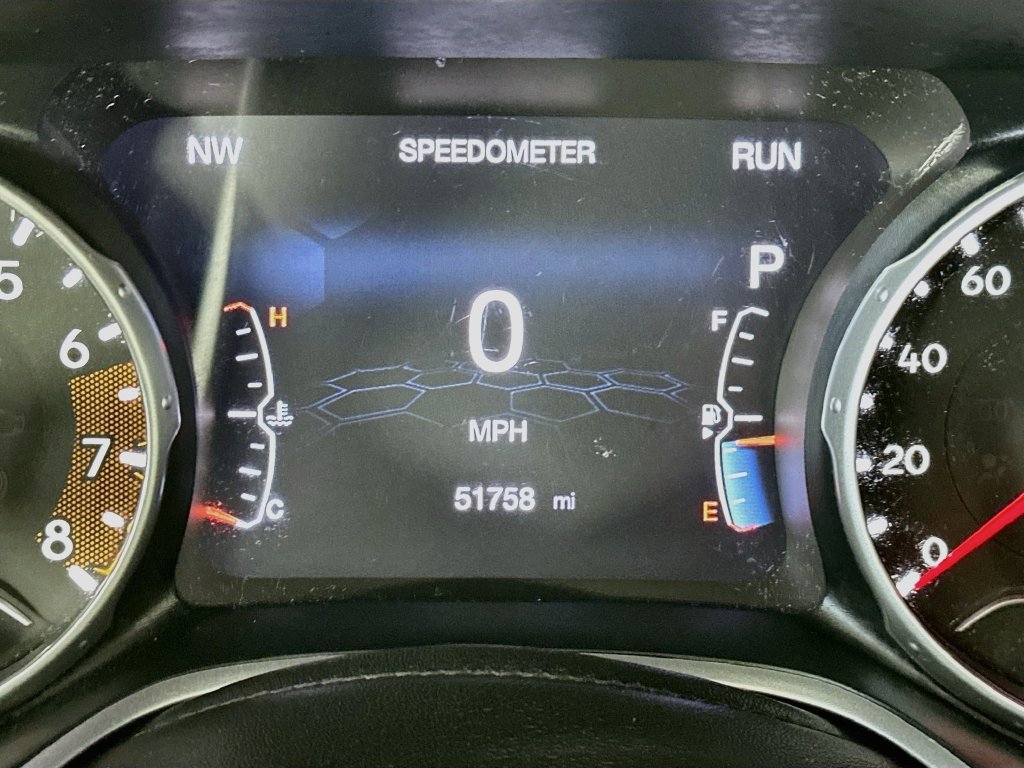 Used 2018 Jeep Compass Latitude w/ Popular Equipment Group AWD/4WD image 15