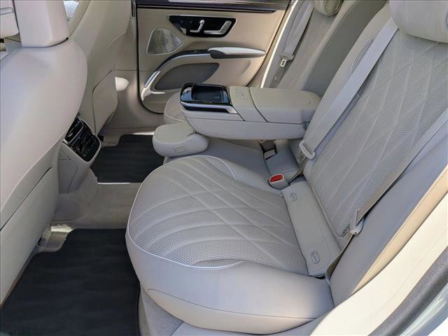 Certified 2023 Mercedes-Benz EQS 580 4MATIC Sedan image 20