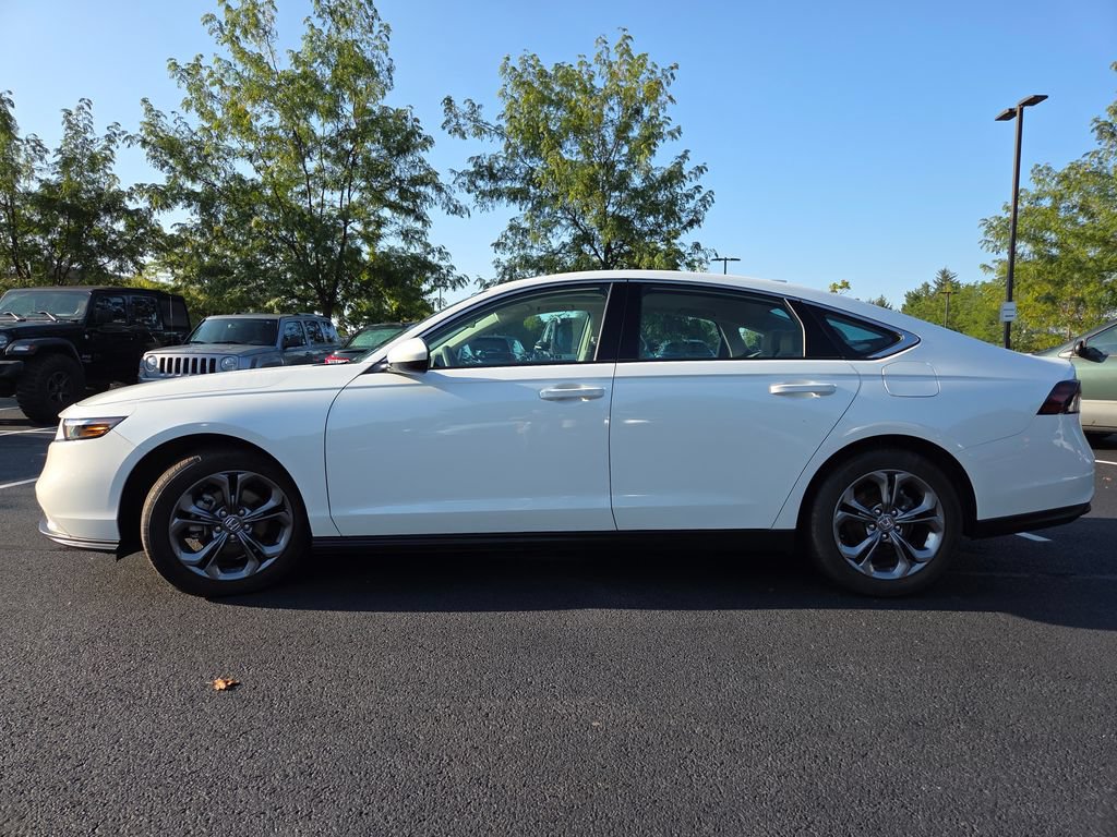 Certified 2024 Honda Accord EX image 19