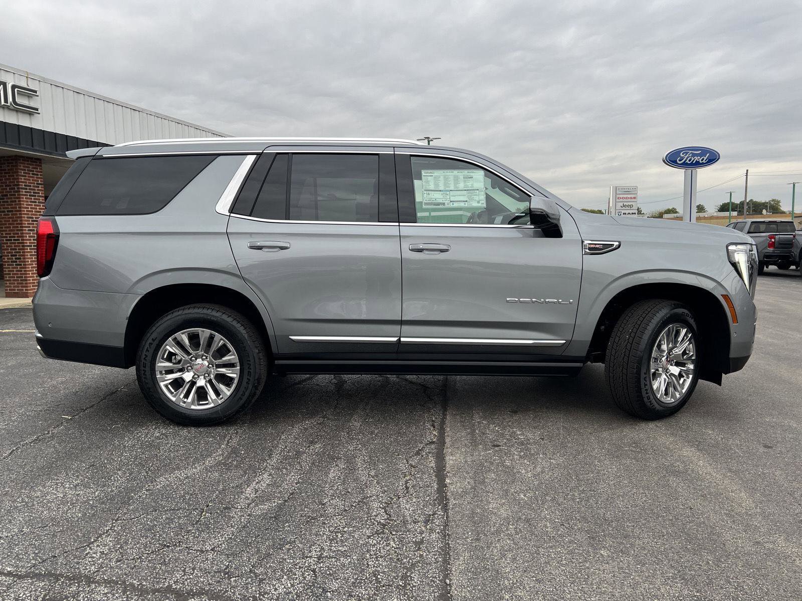 New 2026 GMC Yukon Denali w/ Sun & Power Step Package image 4