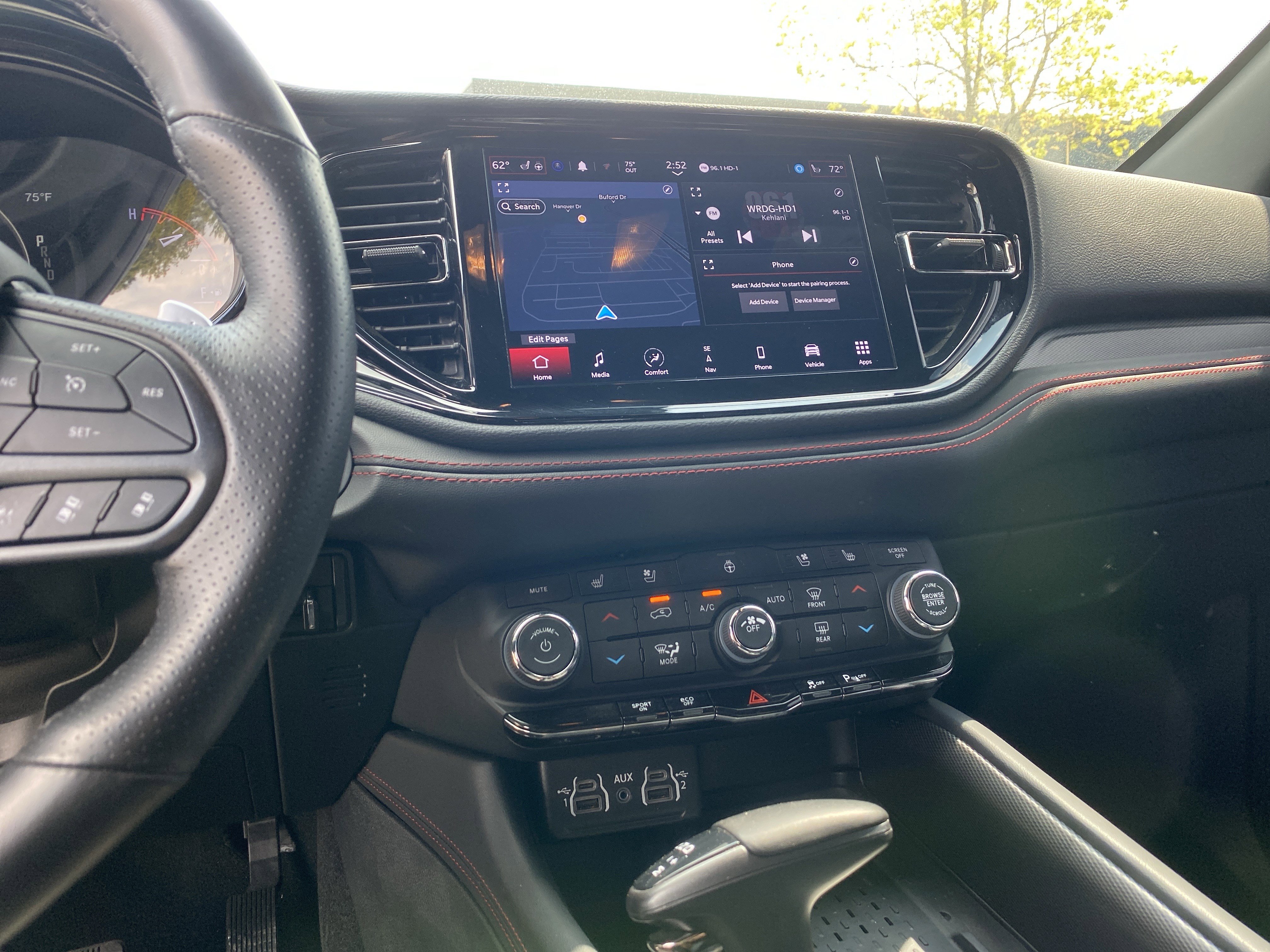 Used 2025 Dodge Durango R/T AWD/4WD image 36