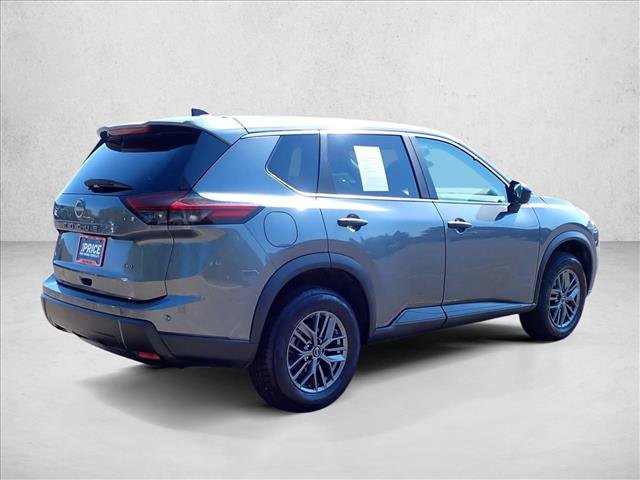 Used 2024 Nissan Rogue S AWD/4WD image 4