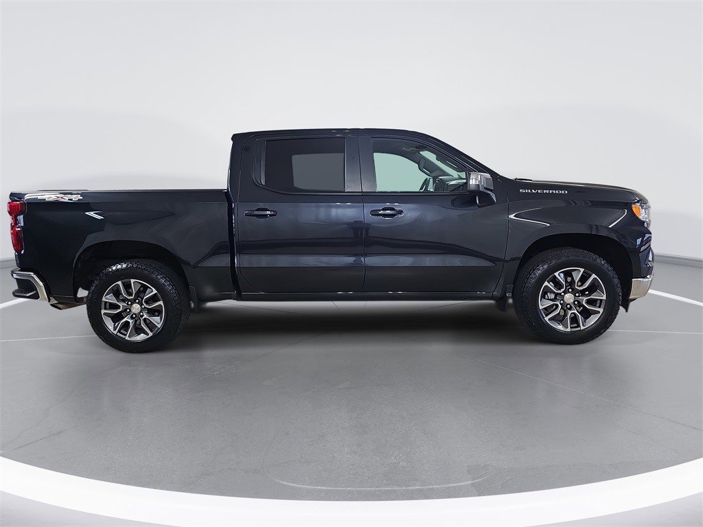 Certified 2023 Chevrolet Silverado 1500 LT image 2