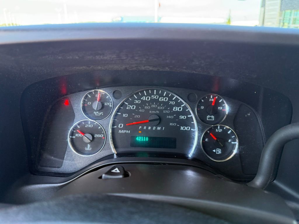 Used 2023 GMC Savana 2500 w/ Driver Convenience Package image 17