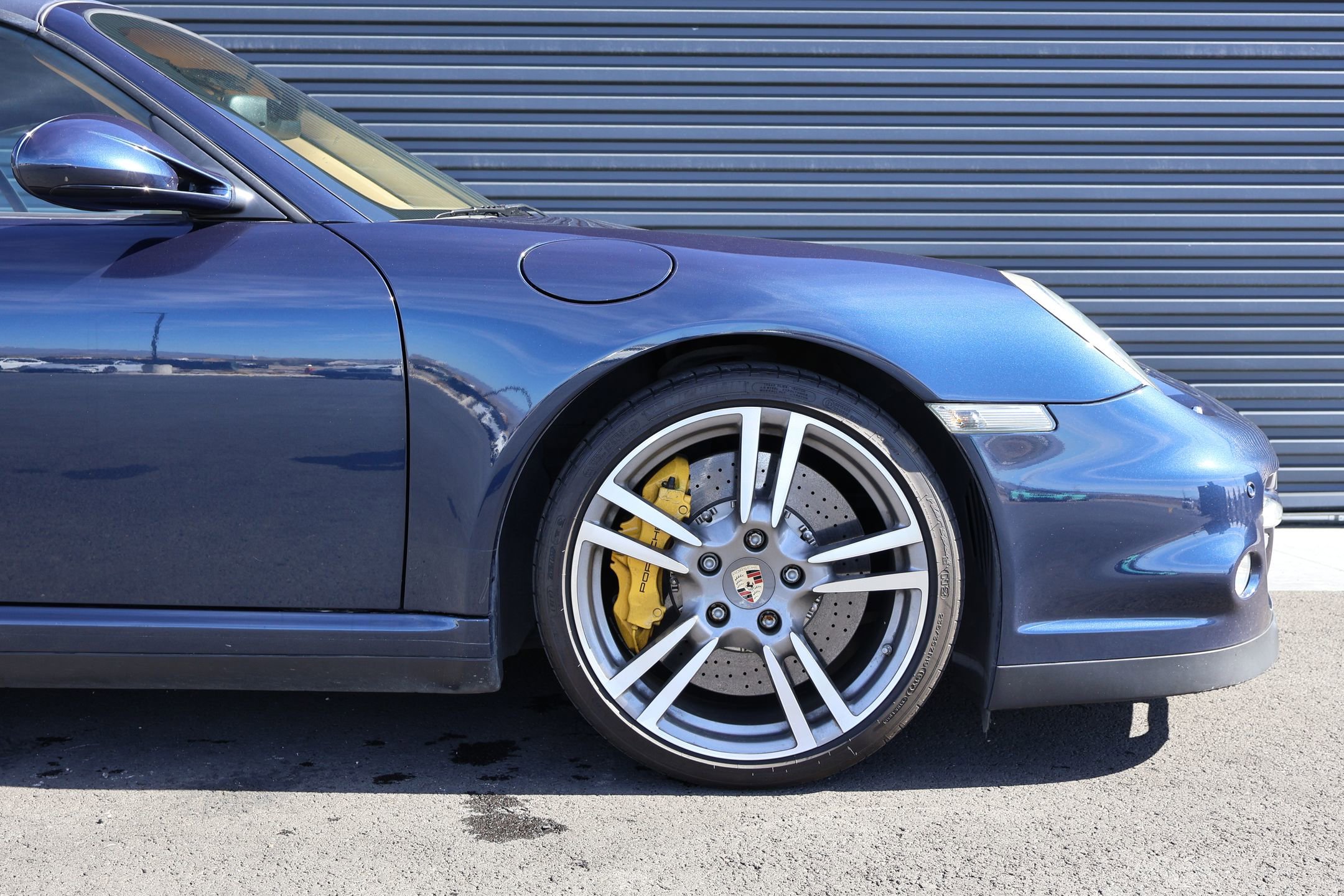 Used 2011 Porsche 911 Turbo S image 11