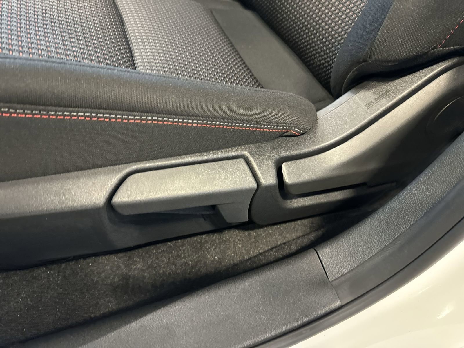 New 2026 Nissan Sentra SR w/ Floor Mat Package image 21