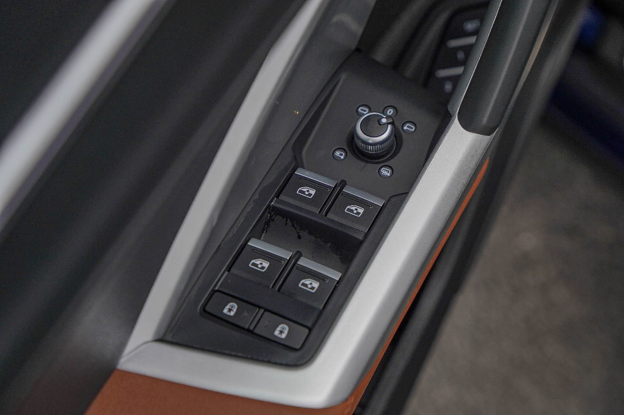 Certified 2025 Audi Q3 2.0T Premium Plus w/ Premium Plus Package image 22