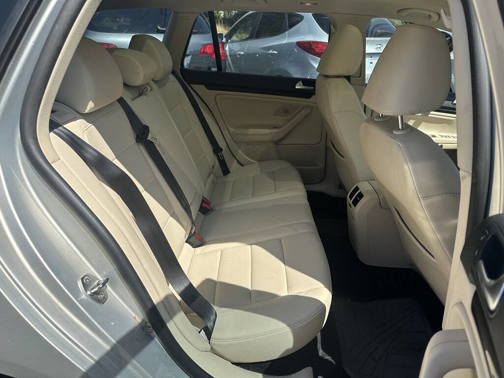 Used 2012 Volkswagen Jetta TDI image 45