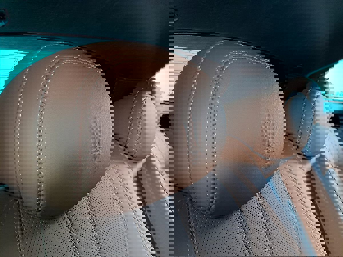 Used 2021 Maserati Levante S GranSport image 53