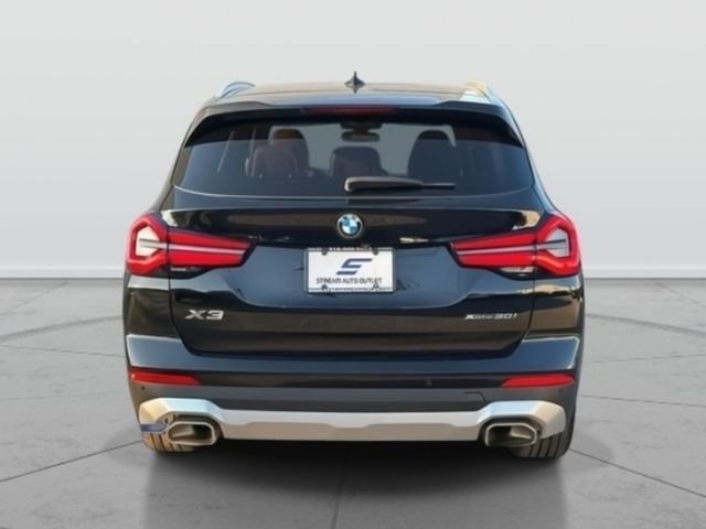 Used 2023 BMW X3 xDrive30i w/ Premium Package image 6