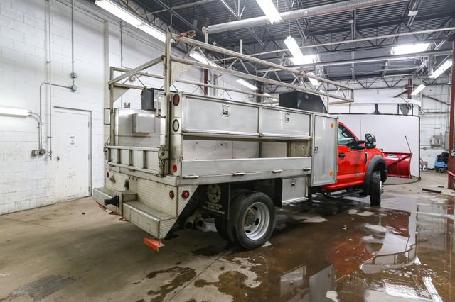 Used 2017 Ford F550 4x4 Regular Cab Super Duty image 12