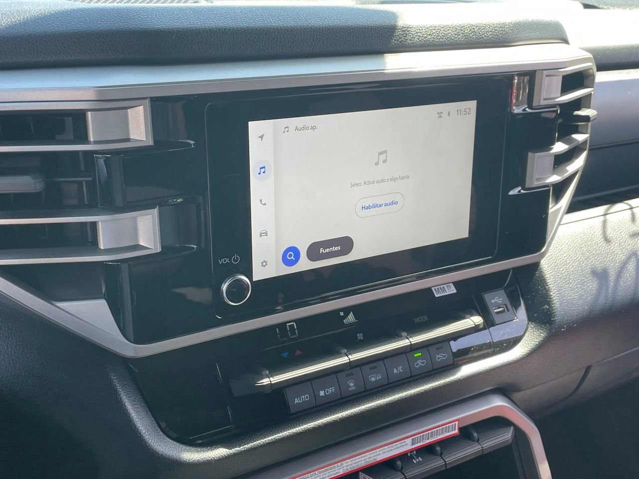 Used 2025 Toyota Tundra SR5 image 7