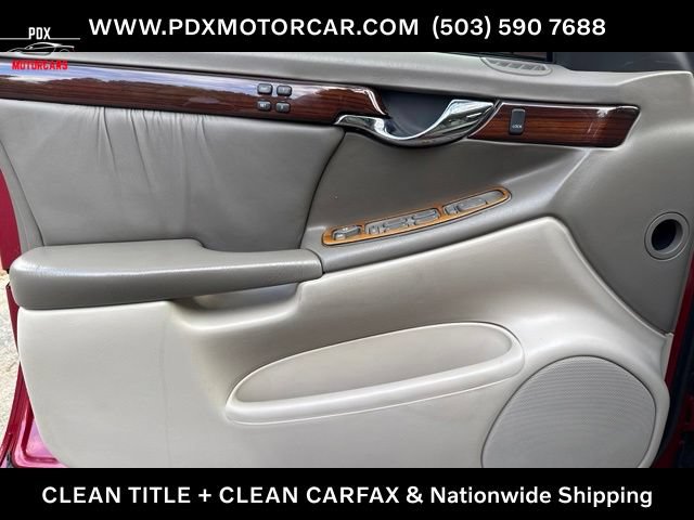 Used 2001 Cadillac De Ville DHS w/ Safety/Security Pkg FWD image 12
