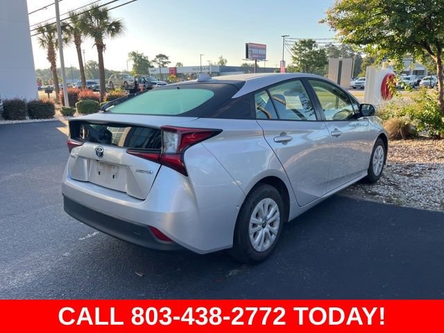 Used 2020 Toyota Prius LE FWD image 3