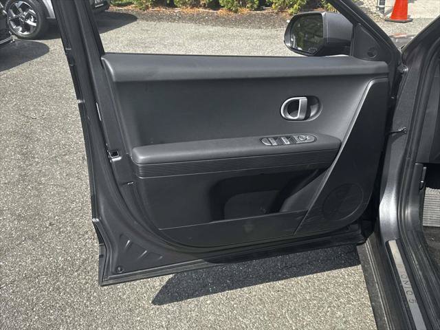 Certified 2024 Hyundai Ioniq 5 SEL AWD/4WD image 15