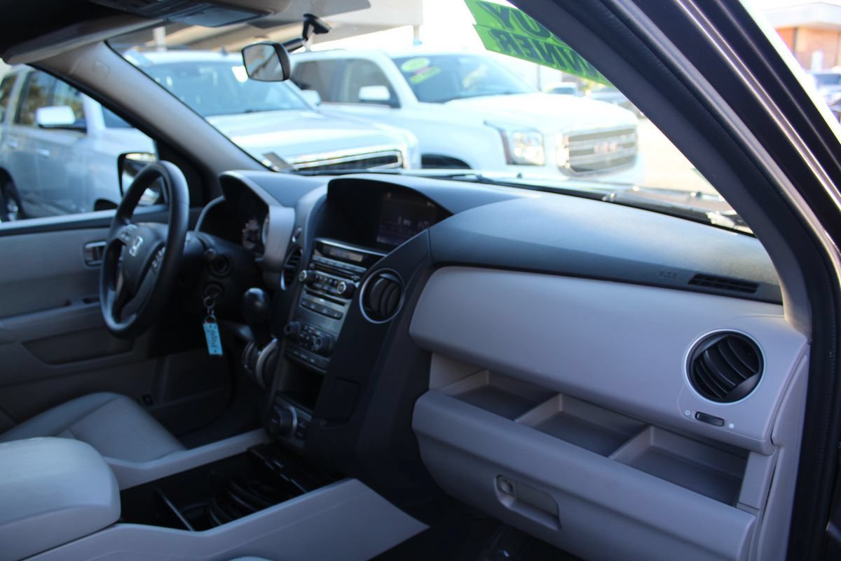 Used 2015 Honda Pilot SE image 19