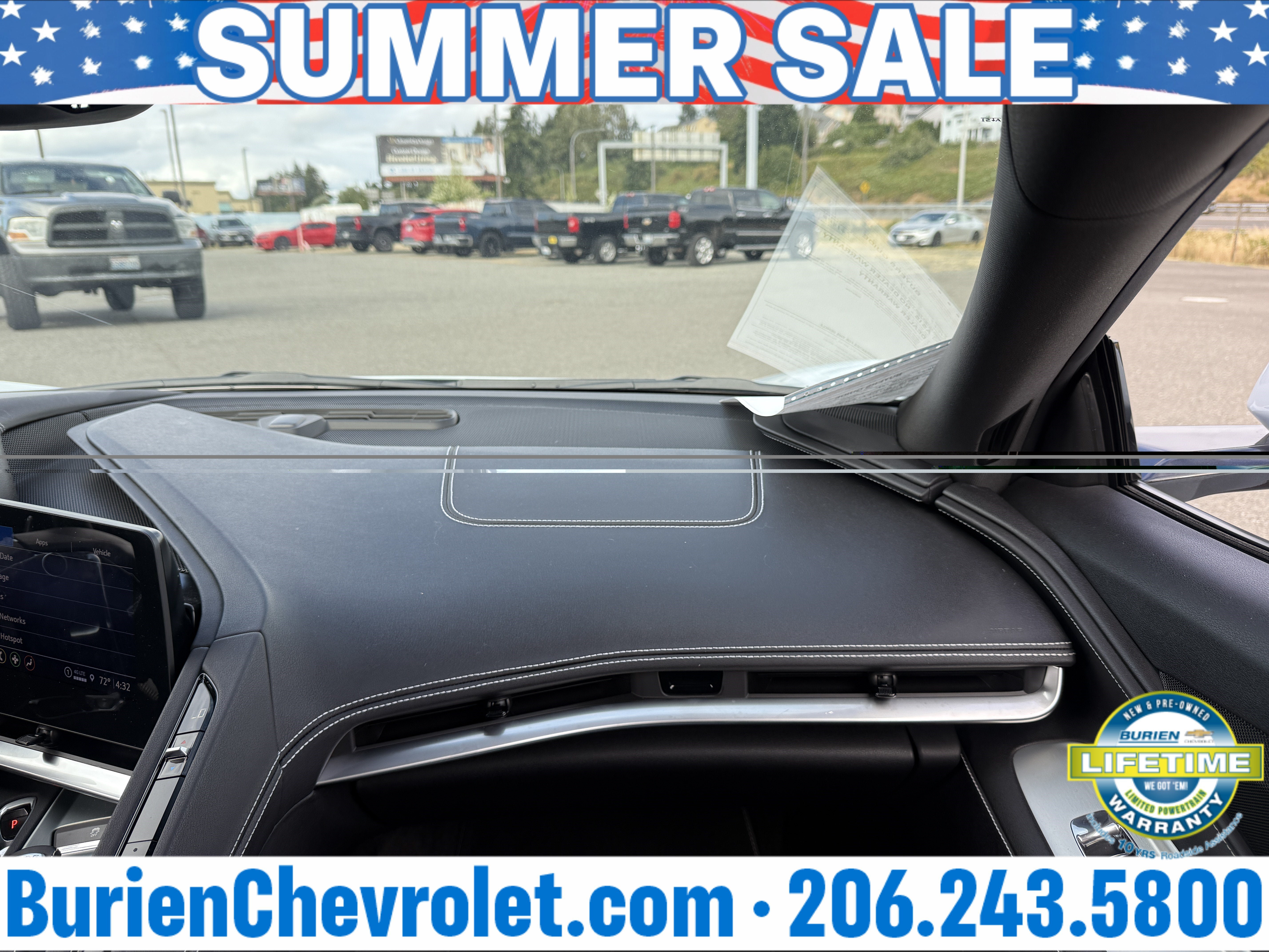 Used 2023 Chevrolet Corvette Stingray Coupe w/ Z51 Performance Package RWD image 23