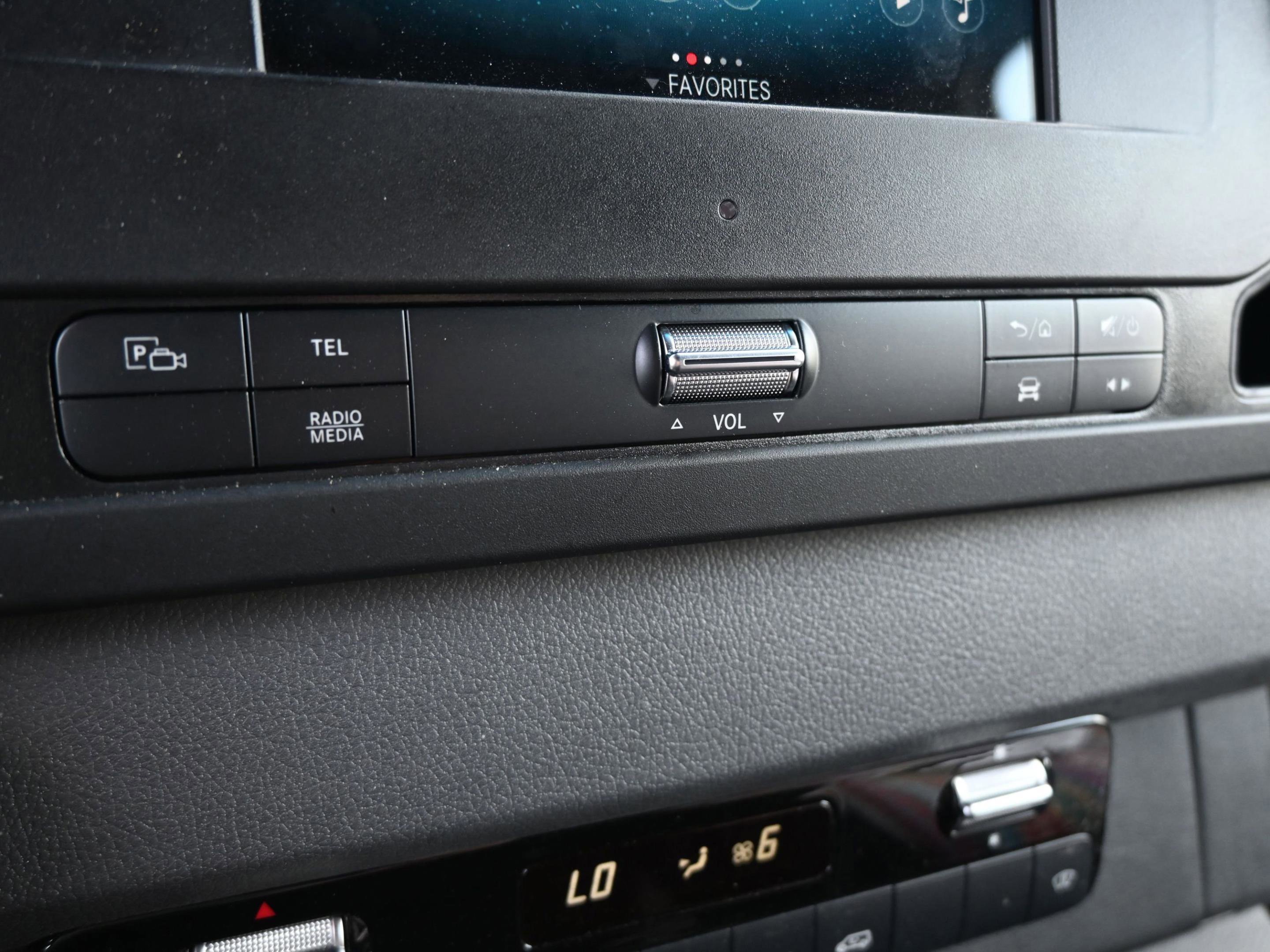 Used 2020 Mercedes-Benz Sprinter 2500 image 18