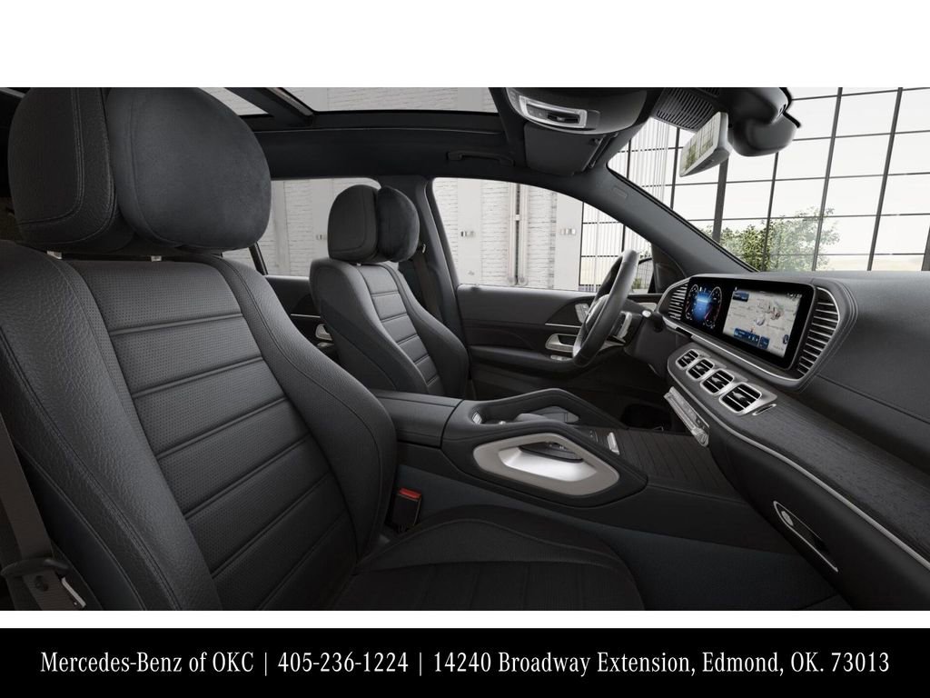 New 2026 Mercedes-Benz GLS 450 4MATIC image 4
