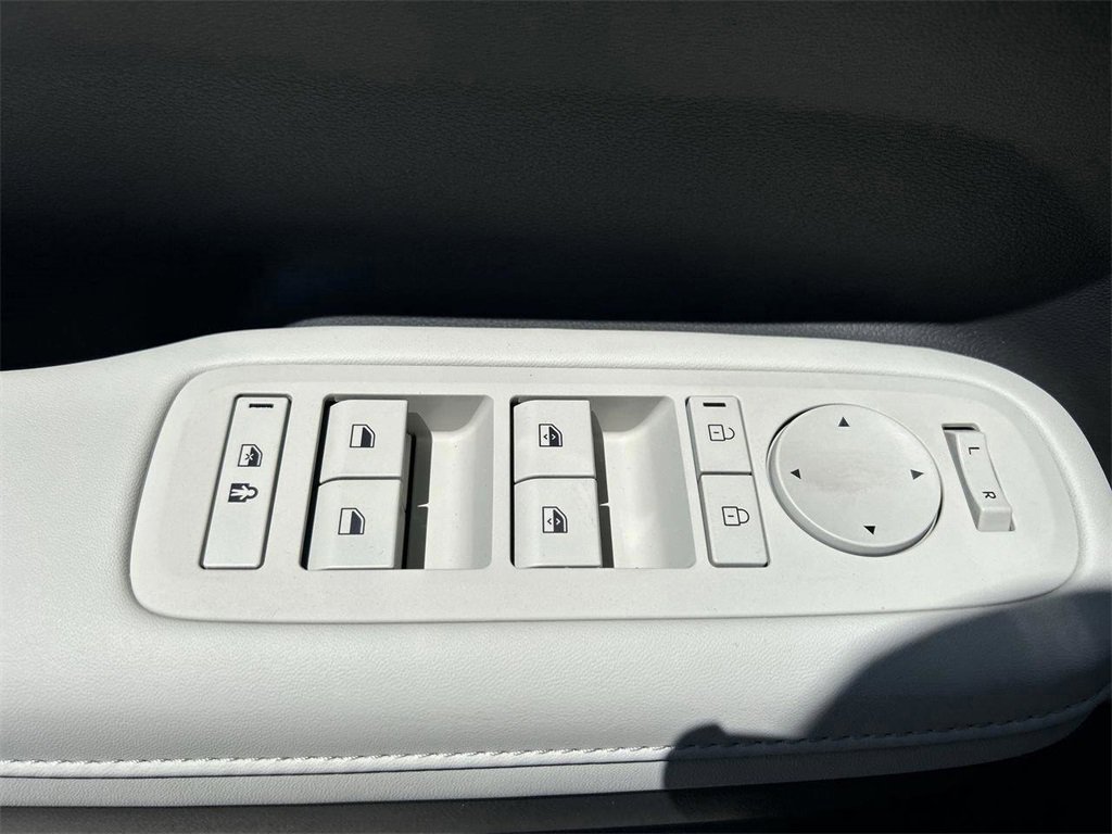 Used 2025 Hyundai Santa Fe SEL image 20