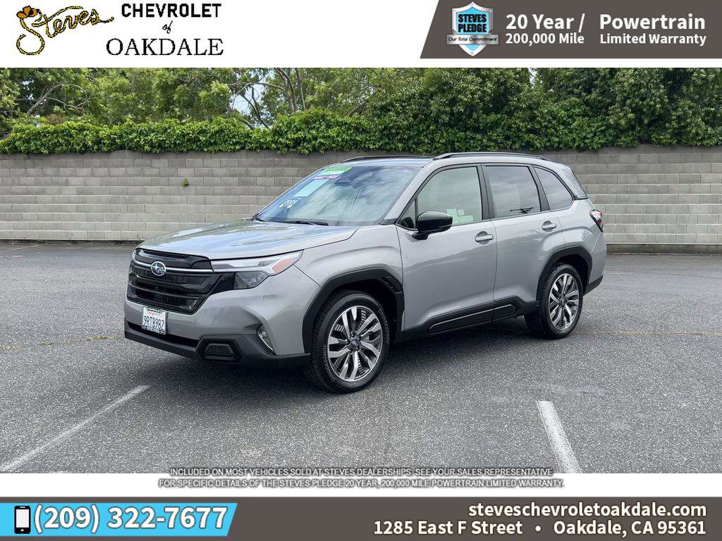 Used 2025 Subaru Forester Touring AWD/4WD image 5