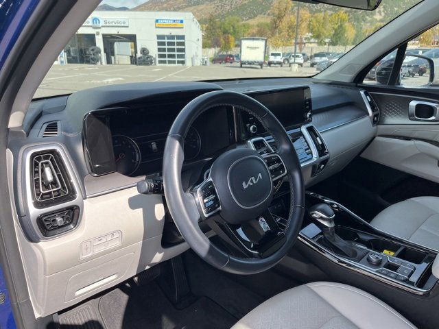 Used 2022 Kia Sorento SX image 12