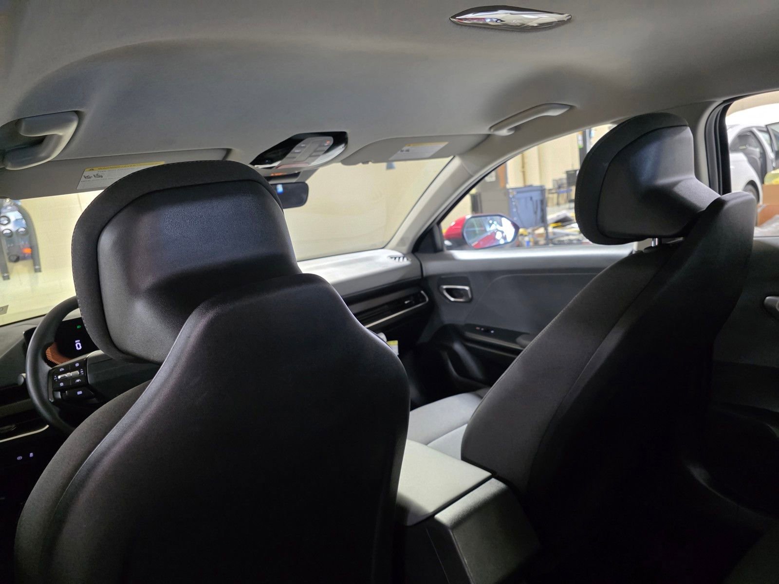 Used 2025 Kia K4 LXS image 15