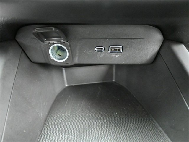 Used 2025 Chevrolet Trax LS image 24