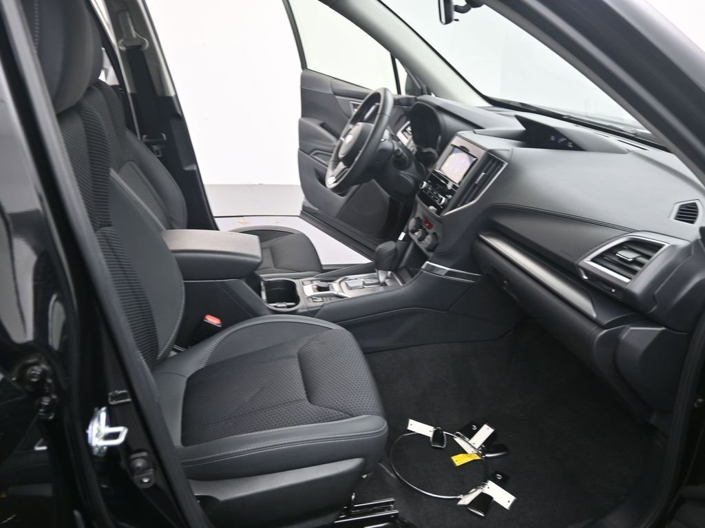Used 2024 Subaru Forester Premium image 22