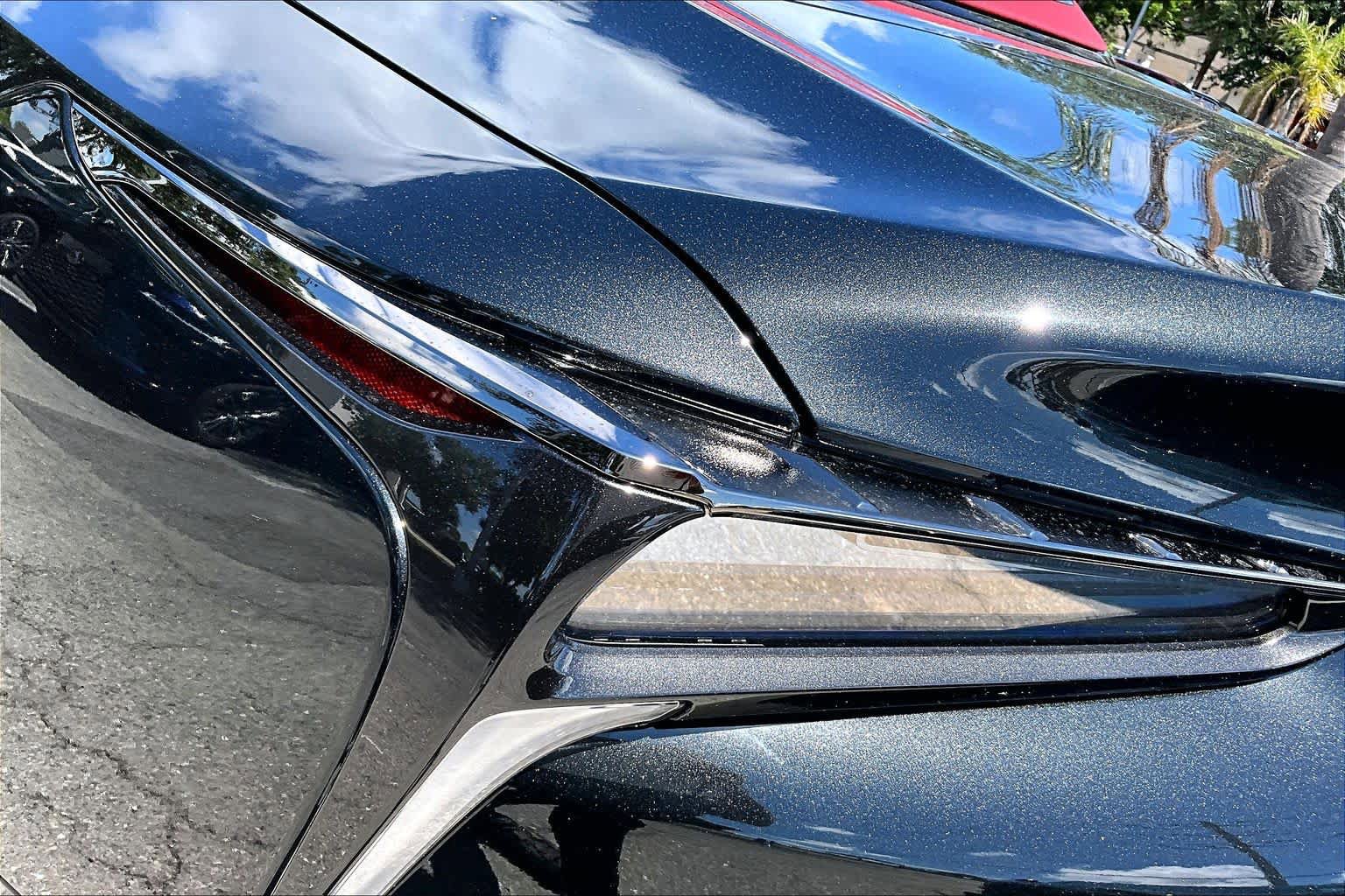 Used 2024 Lexus LC 500 Convertible RWD image 28