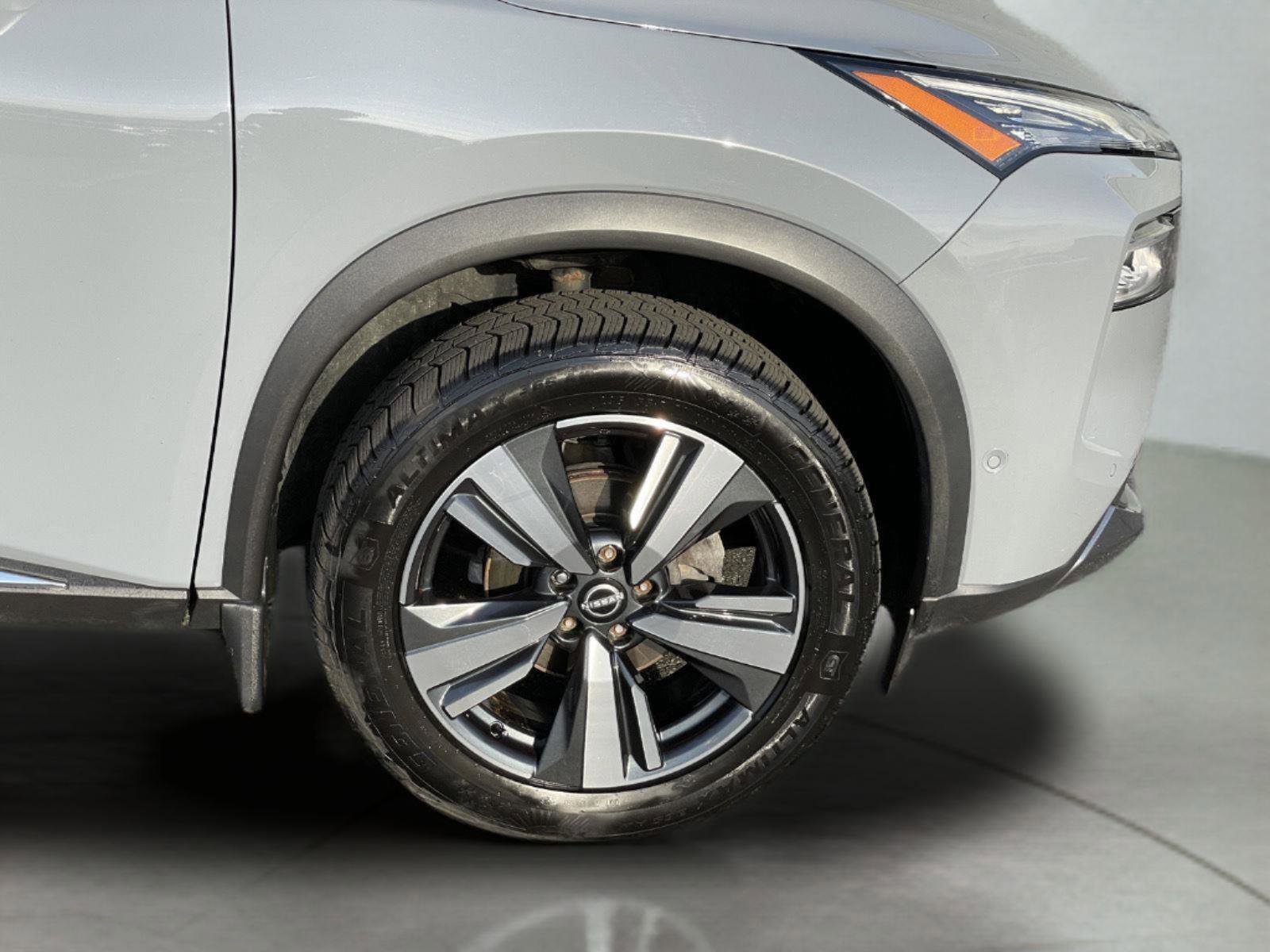 Used 2023 Nissan Rogue SL w/ SL Premium Package AWD/4WD image 11