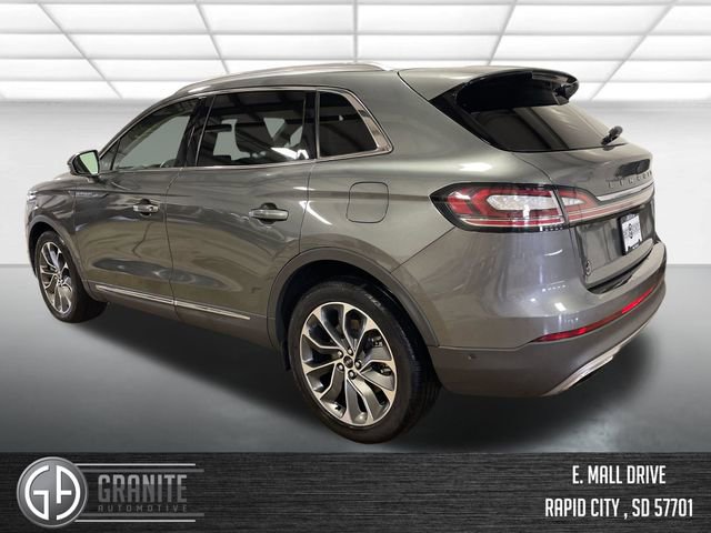 Used 2023 Lincoln Nautilus Reserve w/ Equipment Group 201A image 3