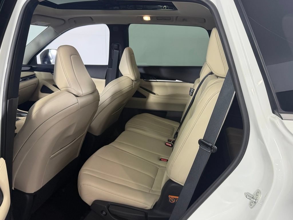 Used 2024 INFINITI QX60 Pure FWD image 26