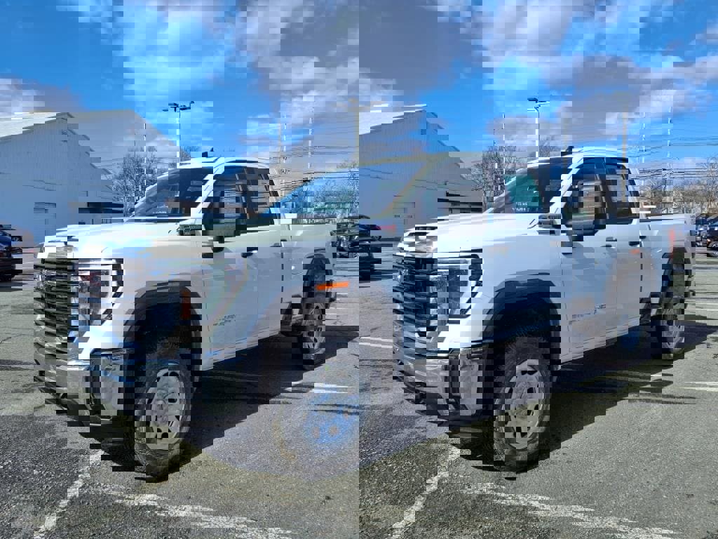 New 2025 GMC Sierra 2500 Pro image 3