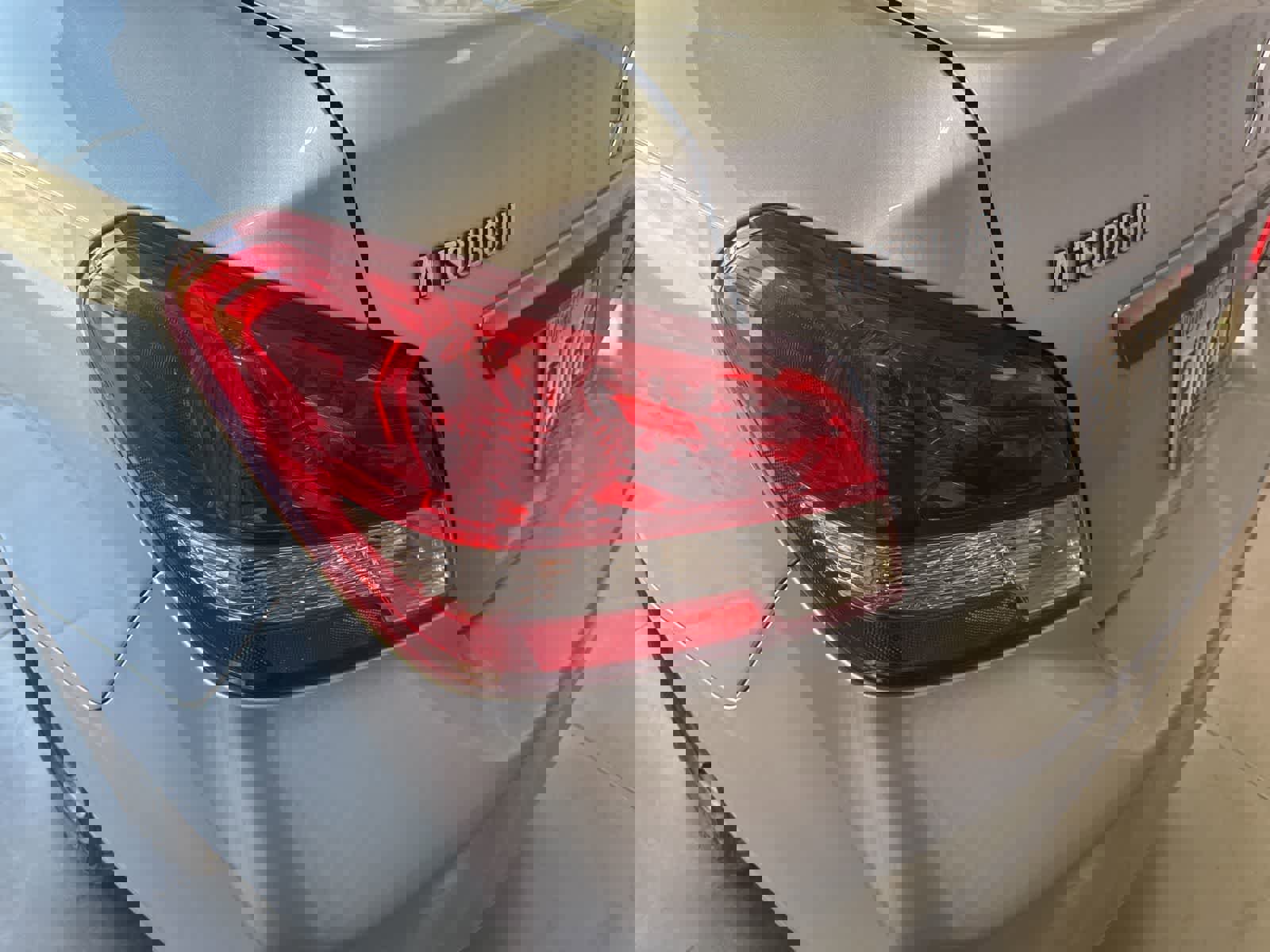 Used 2018 Mitsubishi Mirage G4 ES image 10