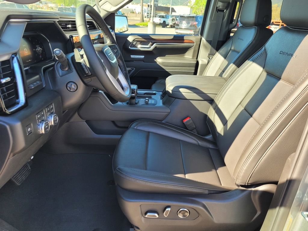 New 2026 GMC Sierra 1500 Denali w/ Denali Reserve Package image 11