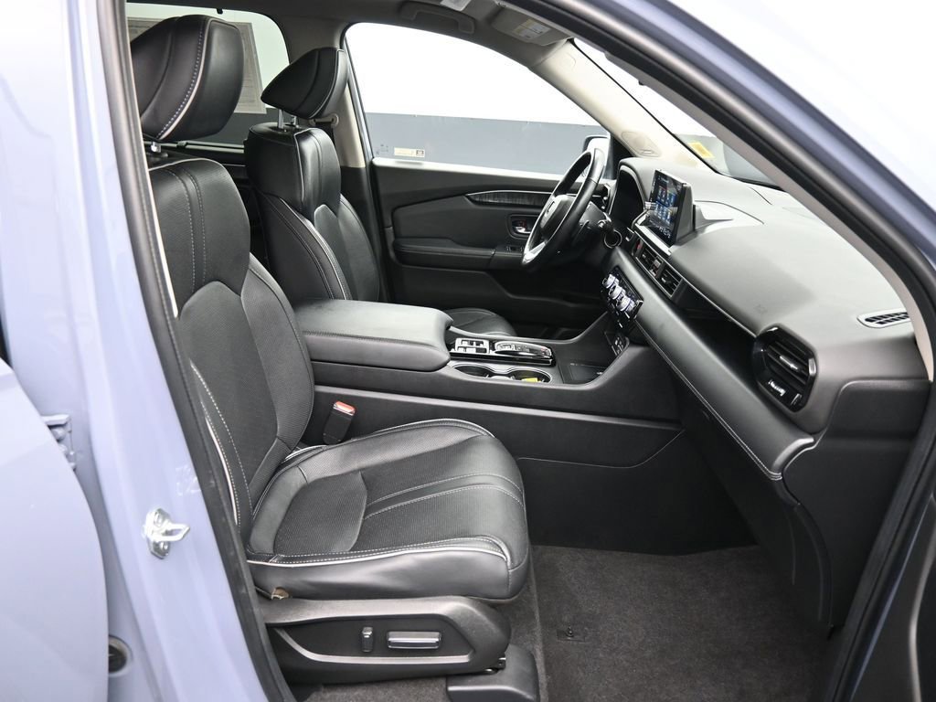 Certified 2023 Honda Pilot Elite image 27