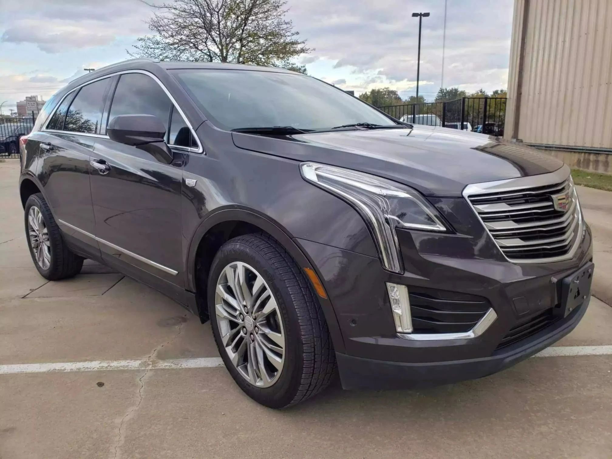 Used 2018 Cadillac XT5 Premium Luxury image 4