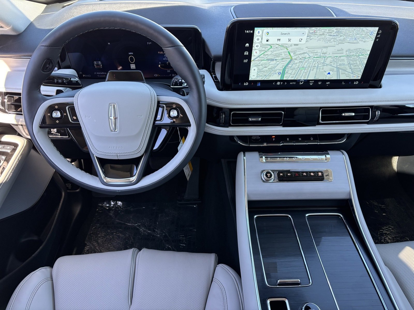 New 2026 Lincoln Aviator Reserve image 3