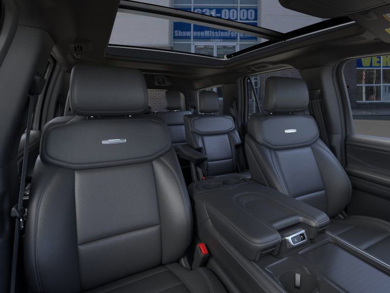 New 2025 Ford Expedition Platinum w/ Stealth Performance Package image 10